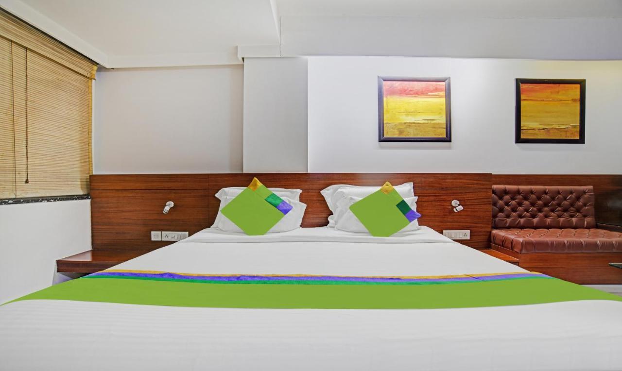 Treebo Cherry Tree Indore Ngoại thất bức ảnh