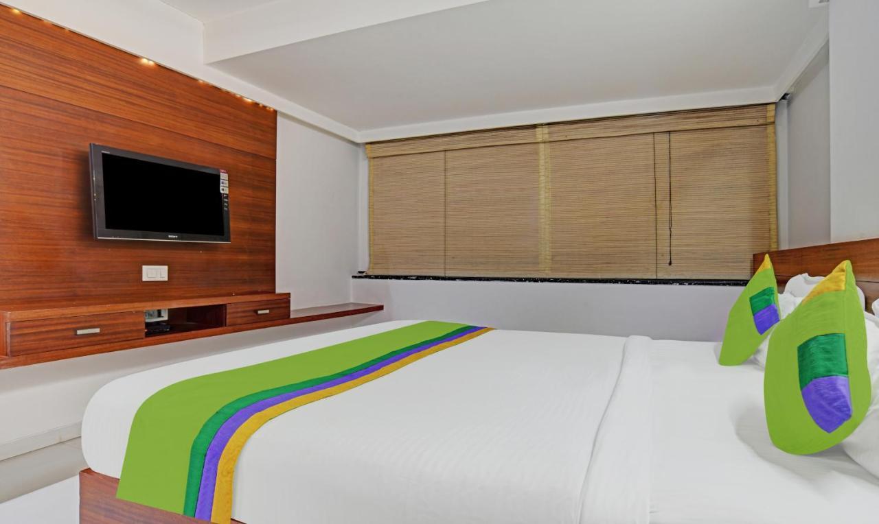 Treebo Cherry Tree Indore Ngoại thất bức ảnh
